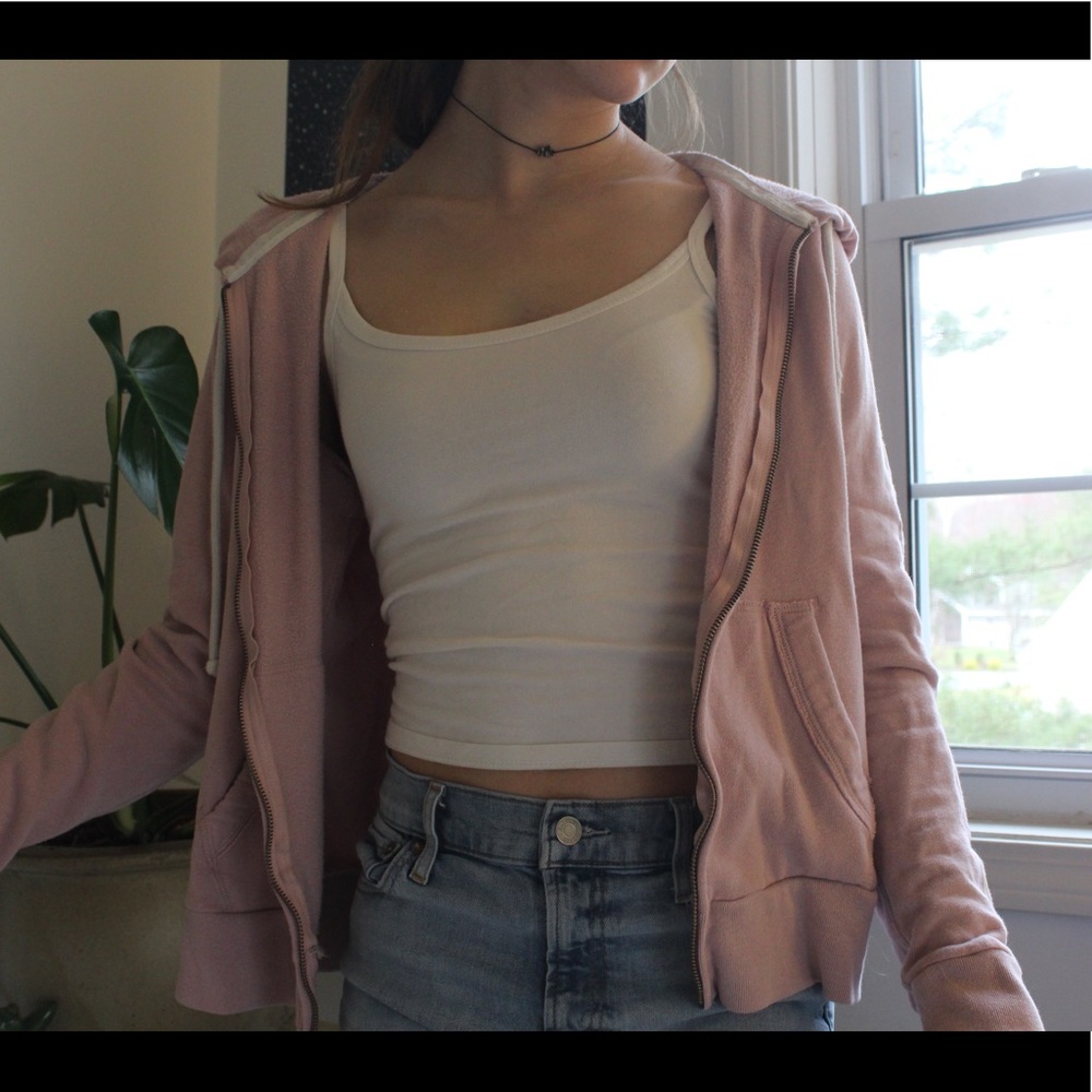 zip up sweatshirt